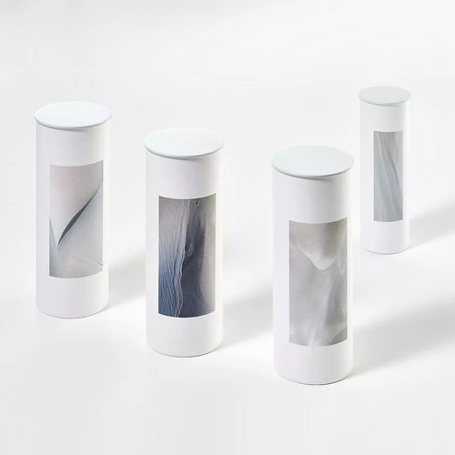 不小心看了不健康的視頻 眼睛真的會(huì)變紅